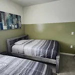 Gorgeous 2Bdr Home Dtla
